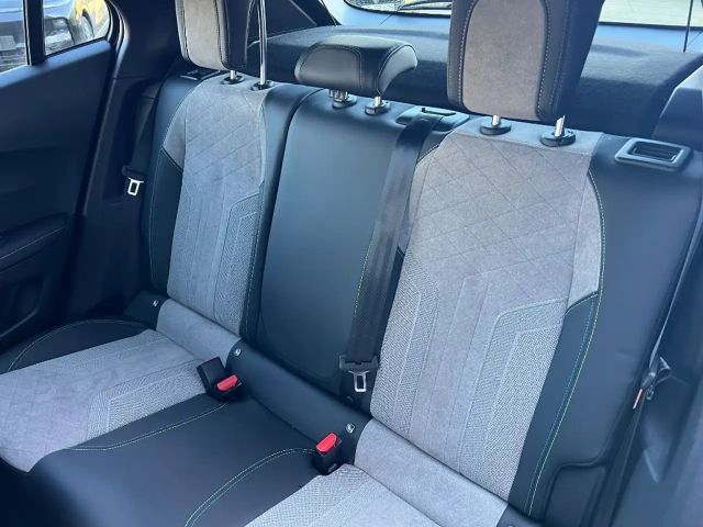 Peugeot E-2008 GT-Line