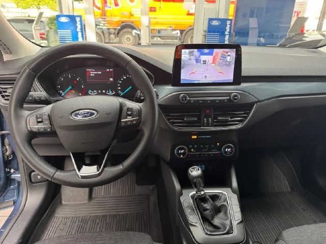 Ford Focus EcoBoost ST Line