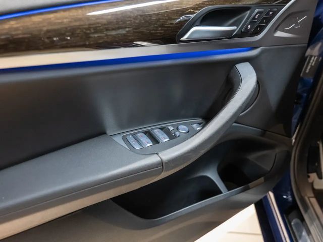 BMW X3 40i PANO AHK LED ACC W-LAN NAVI KAMERA