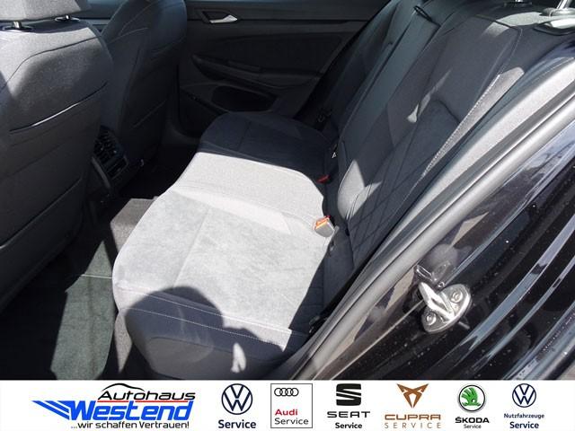 Volkswagen Golf DSG Style