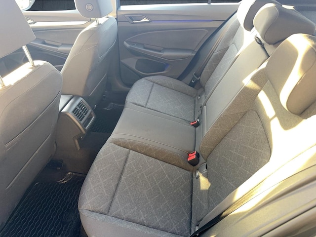 Volkswagen Golf 1.0 TSI DSG