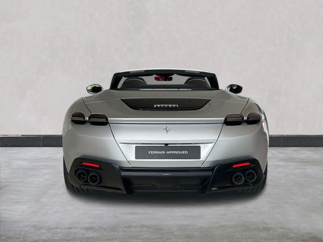 Ferrari Roma Spider
