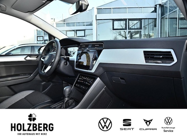 Volkswagen Touran 1.5 TSI R-Line
