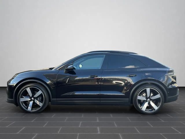 Porsche Macan 4