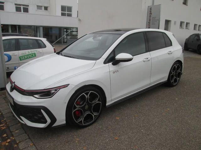 Volkswagen Golf 2.0 TSI DSG GTI