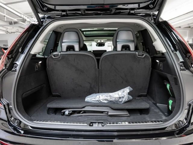 Volvo XC90 AWD Dark Plus T8