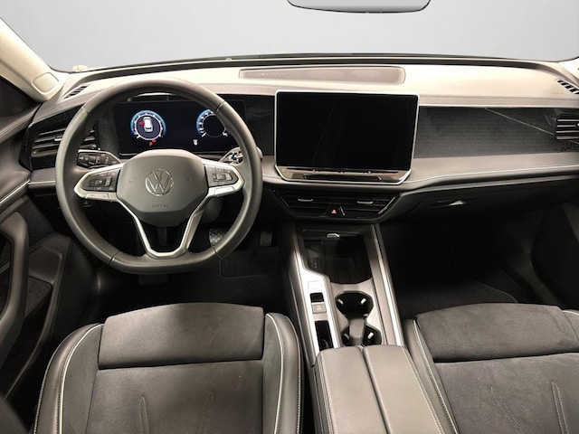 Volkswagen Passat 1.5 eTSI Business DSG Variant