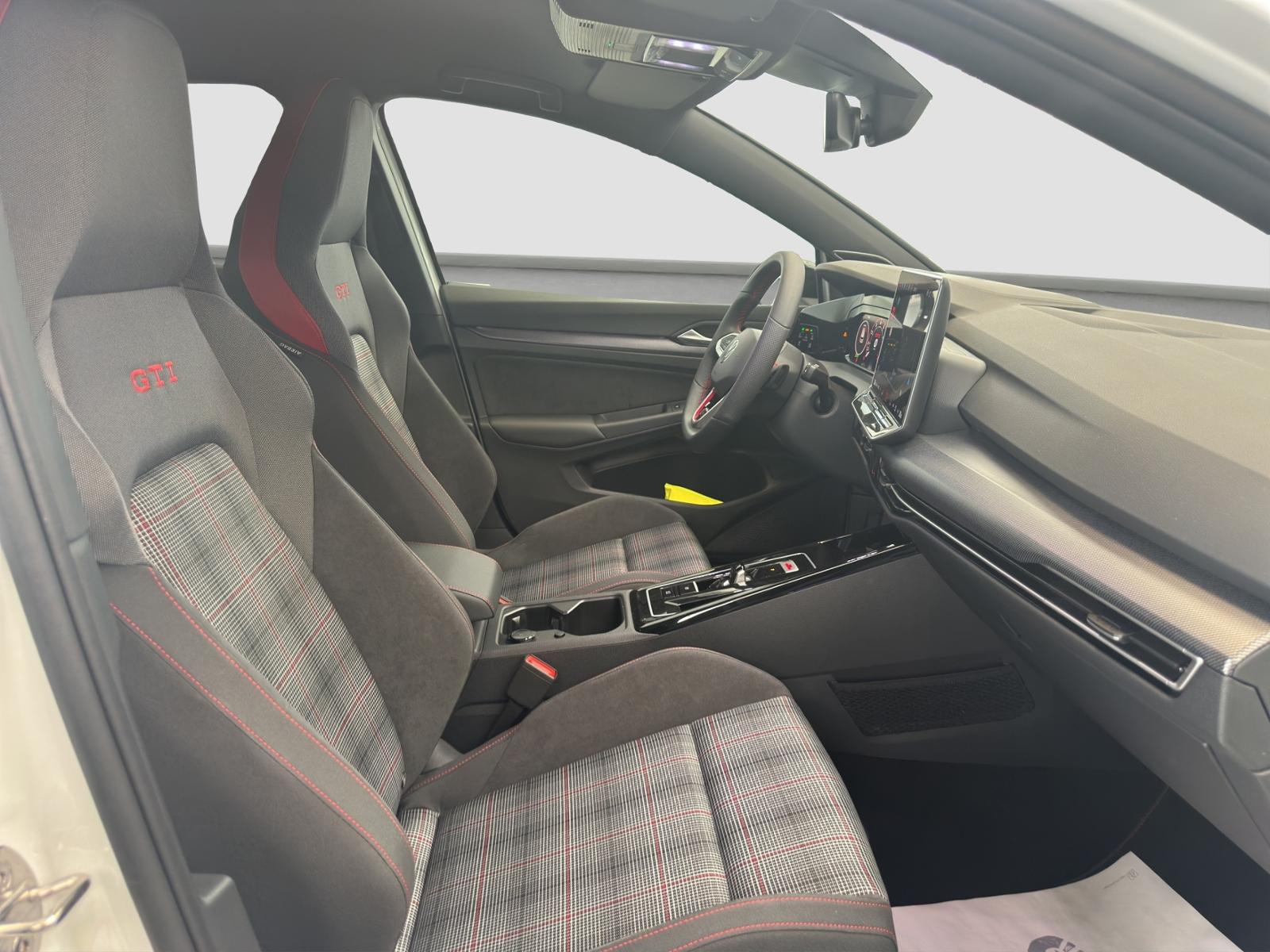 Volkswagen Golf GTI Golf VIII IQ.Drive