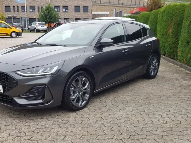 Ford Focus ST Line