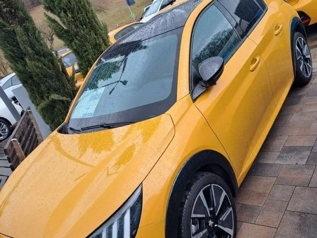 Peugeot E-208 GT-Line