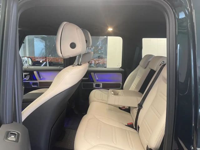 Mercedes-Benz G 400 AMG Line