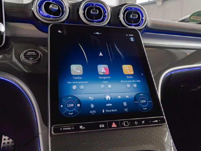 Mercedes-Benz C 200 AMG Line Sedan