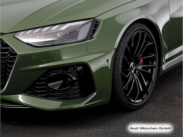 Audi RS4 Avant Quattro