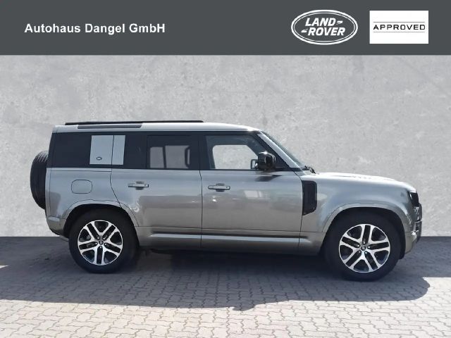 Land Rover Defender 110 D250