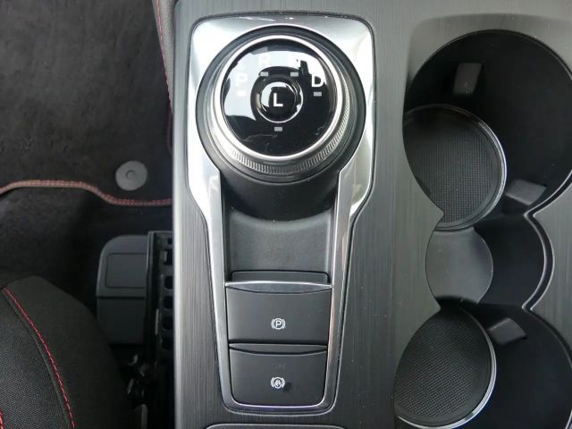 Ford Kuga Hybrid ST Line