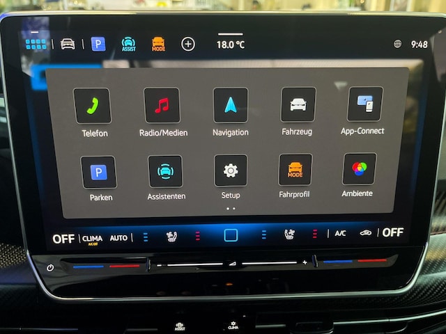 Volkswagen Golf 2.0 TSI Golf VIII