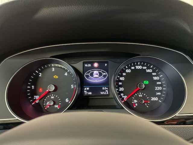 Volkswagen Passat Elegance