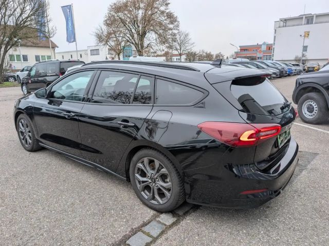 Ford Focus ST Line Wagon