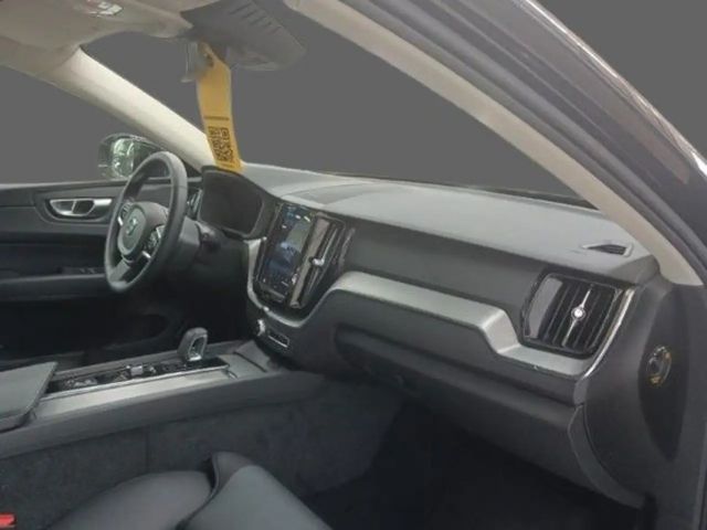Volvo XC60 AWD Dark Plus