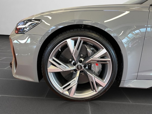 Audi RS6 Avant Quattro