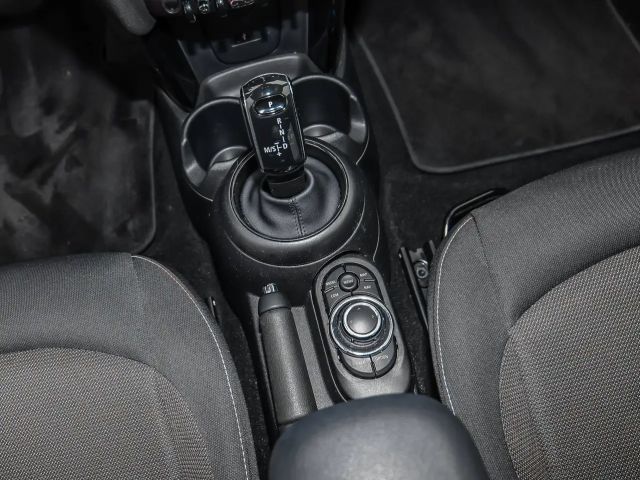 MINI Cooper NAVI LED PDC V+H DAB Tempomat LM