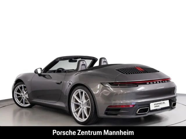 Porsche 992 4 Cabrio Carrera