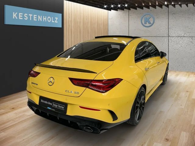 Mercedes-Benz CLA 35 AMG 4MATIC AMG Line Coupé