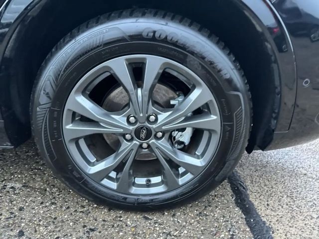 Ford Kuga Plug in Hybrid ST Line