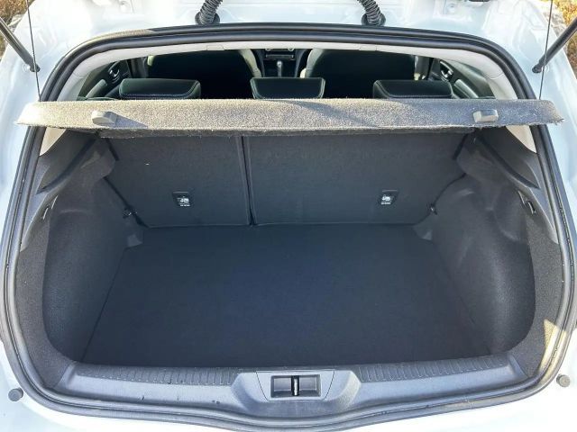 Renault Megane EDC TCe 140 Zen