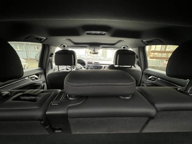 Audi Q3 40 TFSI Quattro S-Line Sportback