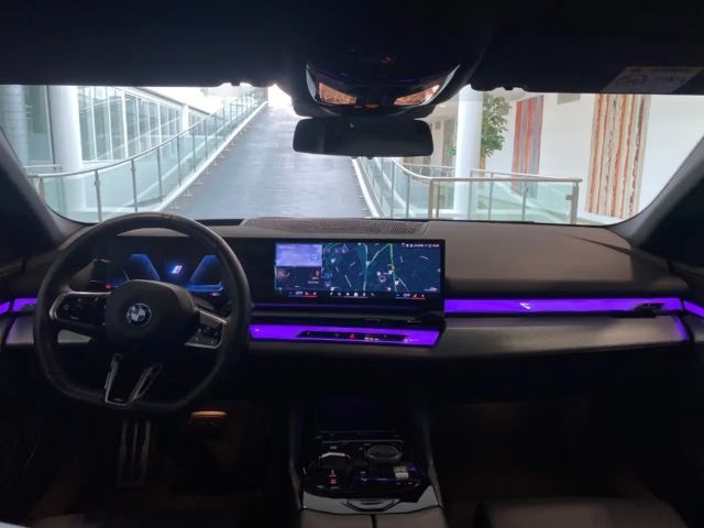 BMW i5 M-Sport Sedan eDrive40