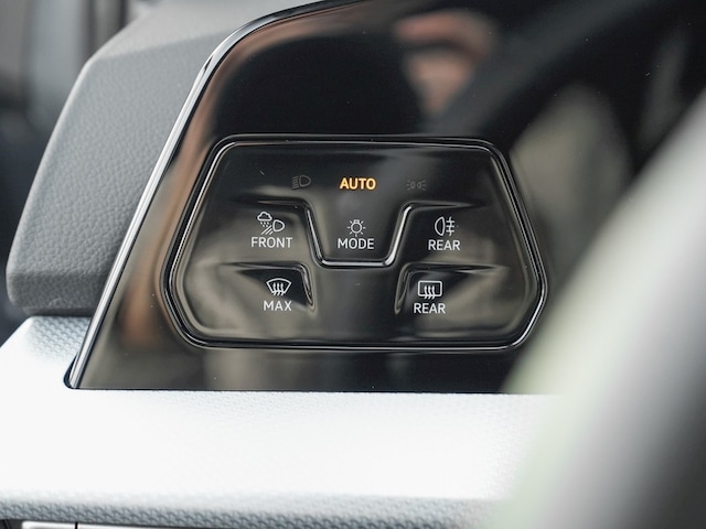 Volkswagen Golf 1.5 TSI Golf VIII