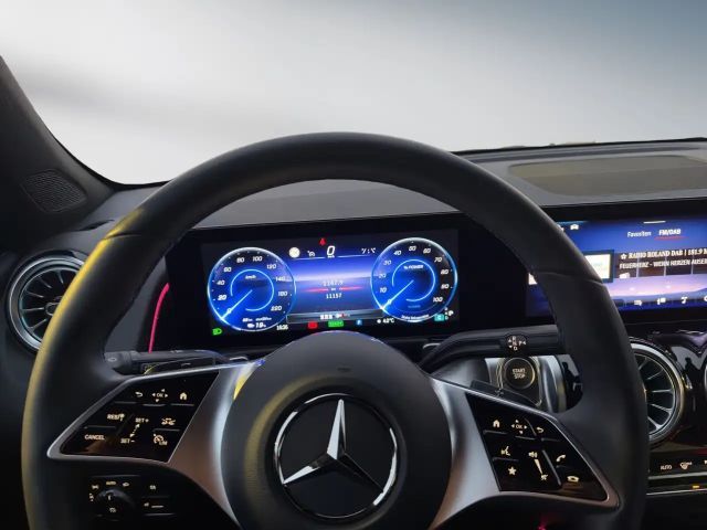 Mercedes-Benz EQB 300 Advanced Progressive
