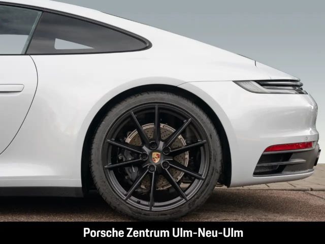 Porsche 992 Carrera Coupé