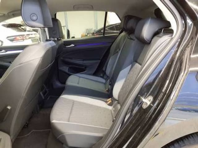 Volkswagen Golf 1.5 eTSI DSG