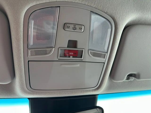 Hyundai Kona 64 kWh Electric