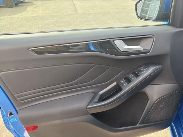 Ford Focus EcoBoost ST Line Wagon