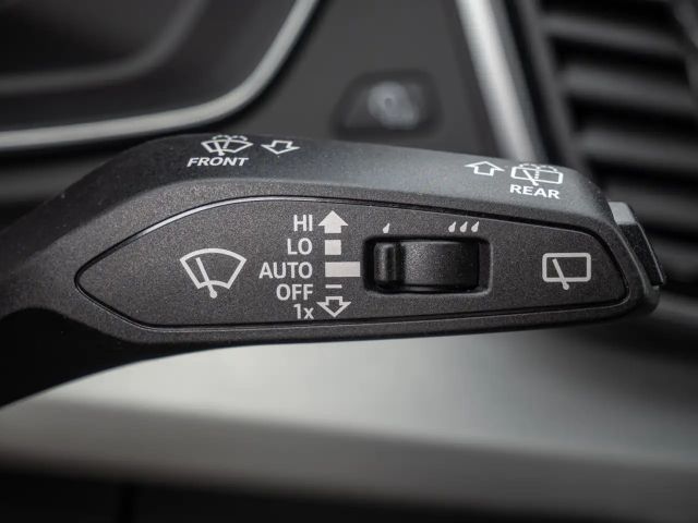 Audi Q5 35 TDI Business S-Line Sportback