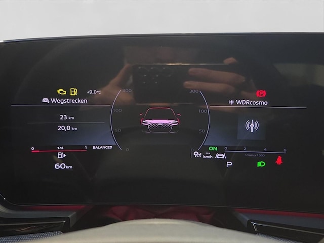 Audi A6 Avant Quattro S-Tronic