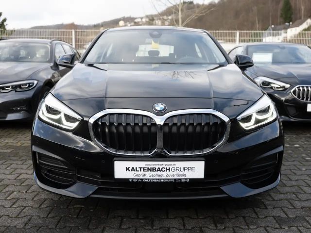 BMW 118 118i Advantage pakket Sedan