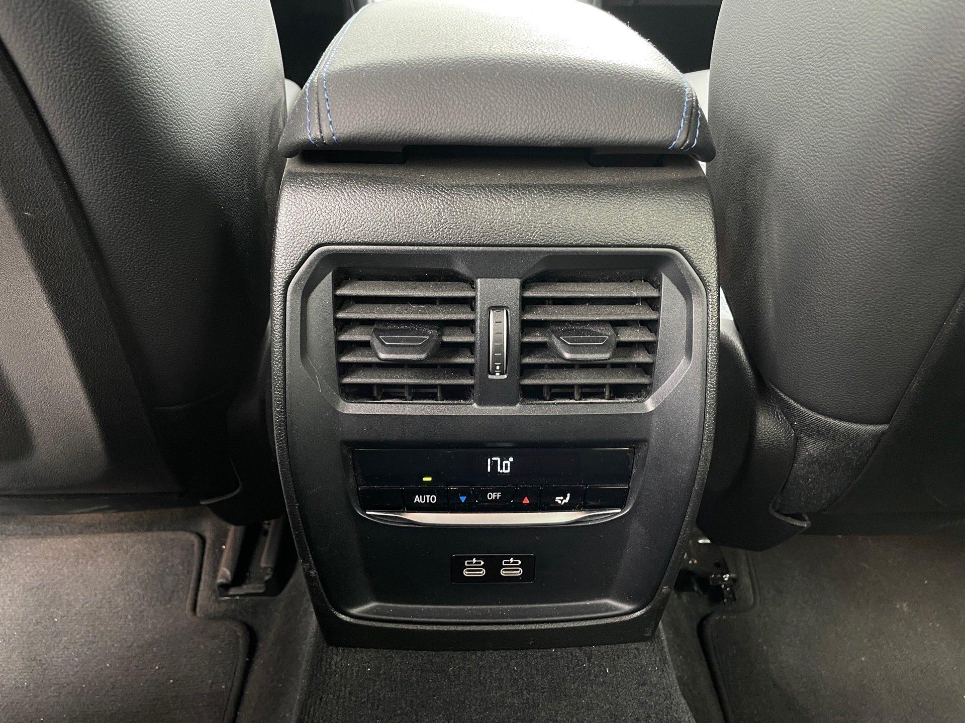 BMW 330 330i Sedan xDrive