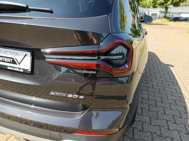 BMW X3 xDrive30e
