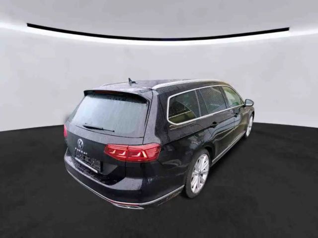 Volkswagen Passat 2.0 TDI DSG R-Line Variant