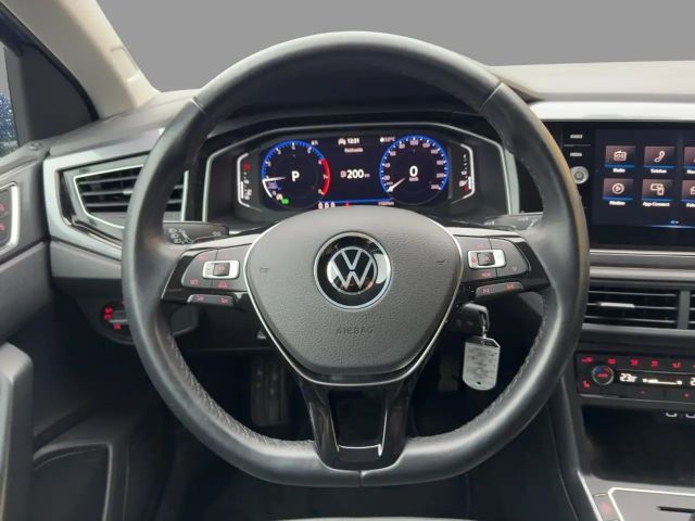 Volkswagen Polo 1.0 TSI DSG Highline