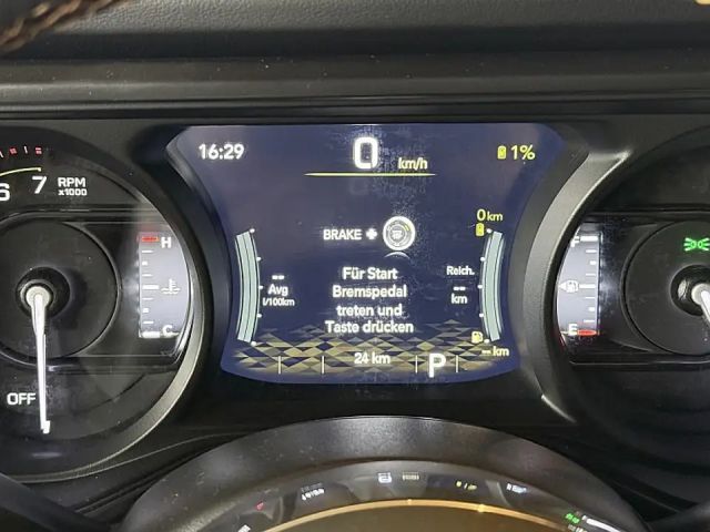 Jeep Wrangler 4xe Sahara