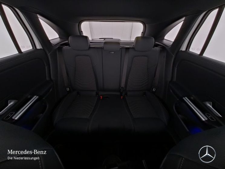 Mercedes-Benz GLA 180 GLA 180