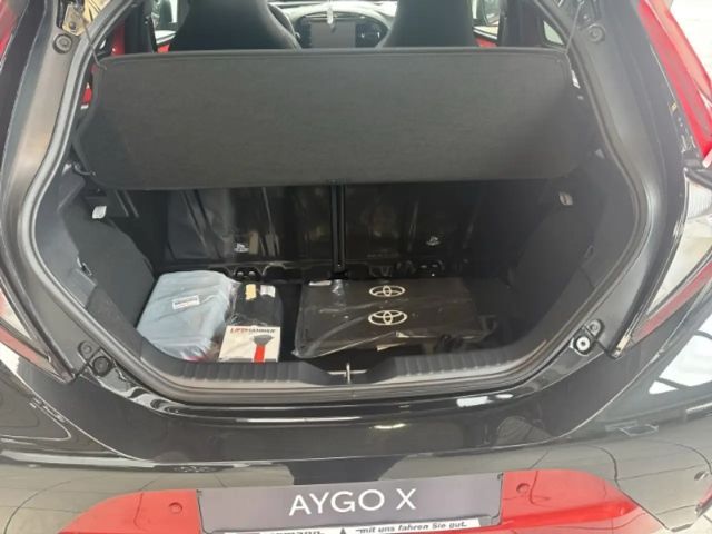 Toyota Aygo X Air Teamplayer Einparkhilfen Rückfahrkamera Smartp