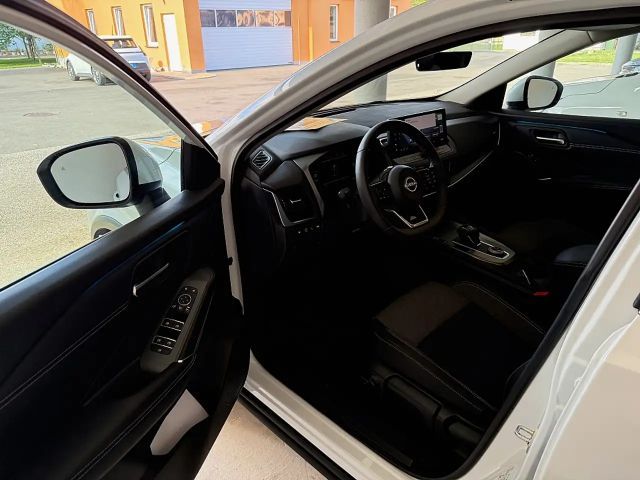 Nissan Qashqai AWD DIG-T N-Connecta