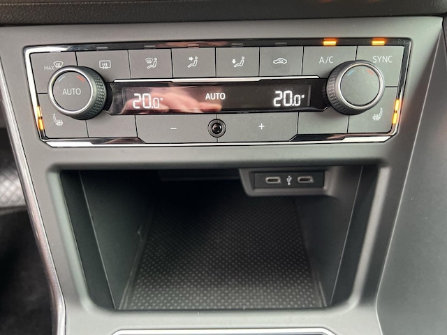 Volkswagen Polo 1.0 TSI DSG Highline