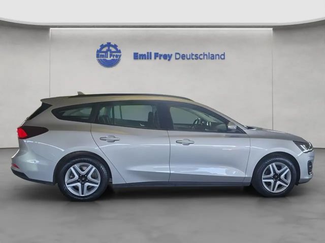 Ford Focus Cool & Connect EcoBoost Wagon